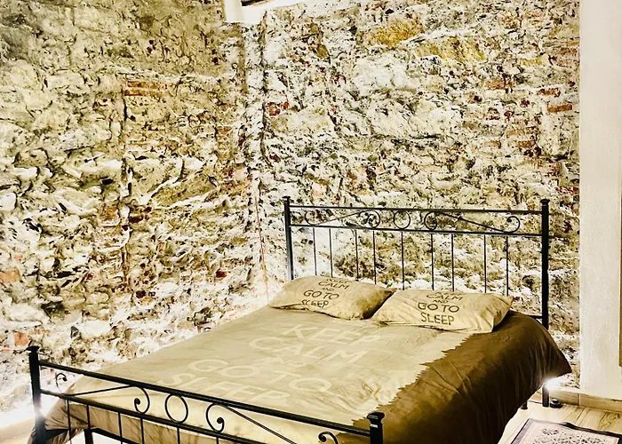 Loft Medievale The Stone